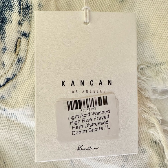 NWT KanCan Kaya High Rise Light Acid Wash Distressed Denim Shorts - Picture 8 of 14